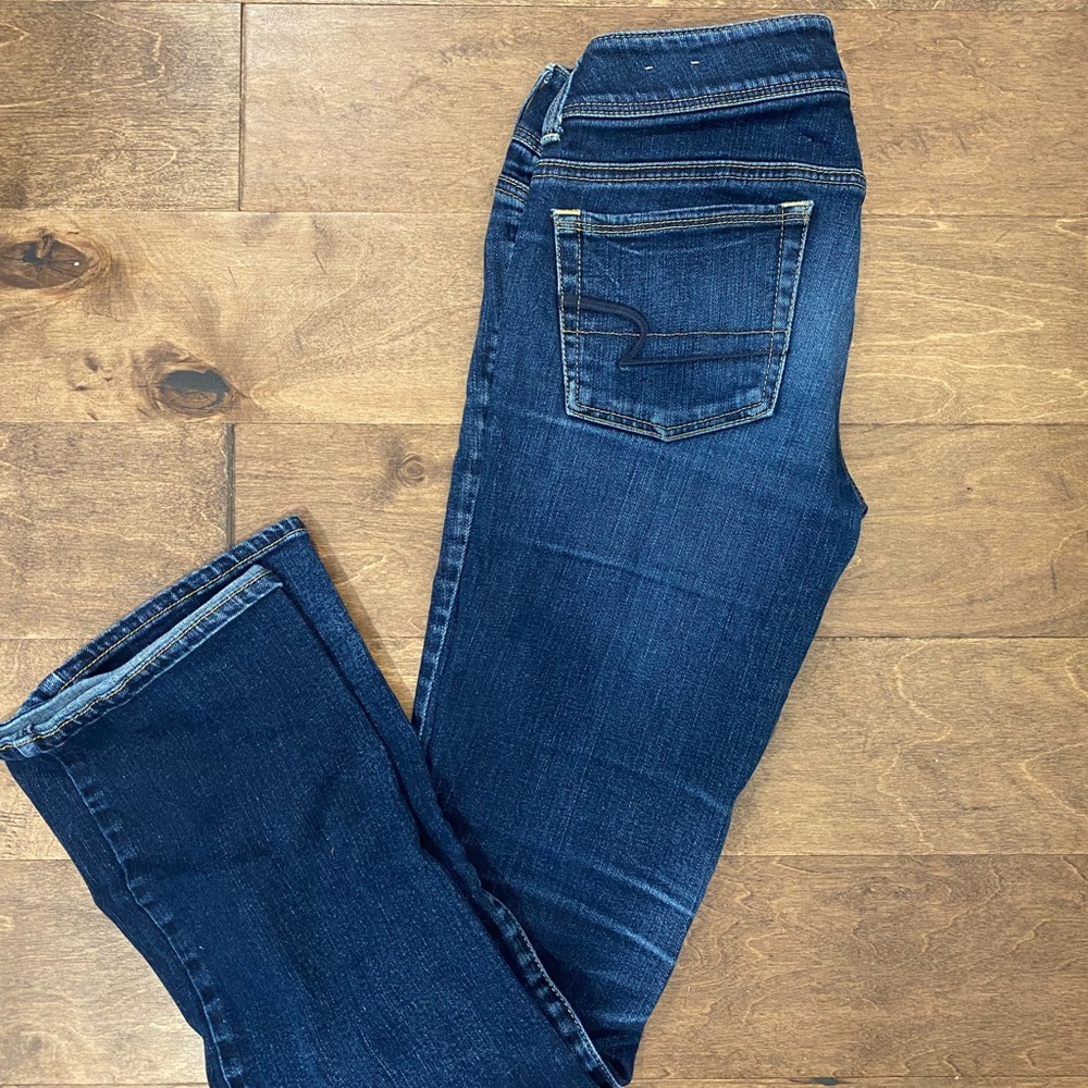 Size 4 American eagle jeans